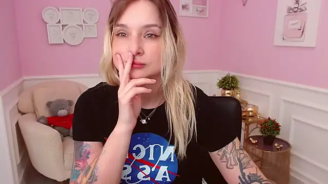 Chat +18 de LilFleurish ao vivo