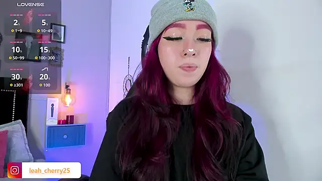 Chat +18 de Leah_cherry ao vivo