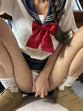 Fire-18 Chat XXX live