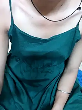 Naughty_Ada: απευθείας συνομιλία ΧΧΧ