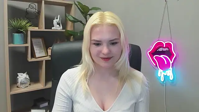 Chat +18 de SweetLilyxo ao vivo