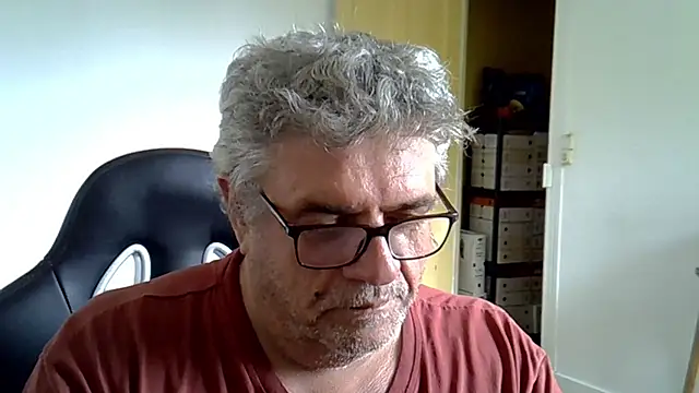 Laurent_oldmen's Live XXX Chat