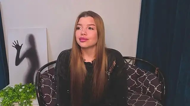 DelenaRines' Webcam Show