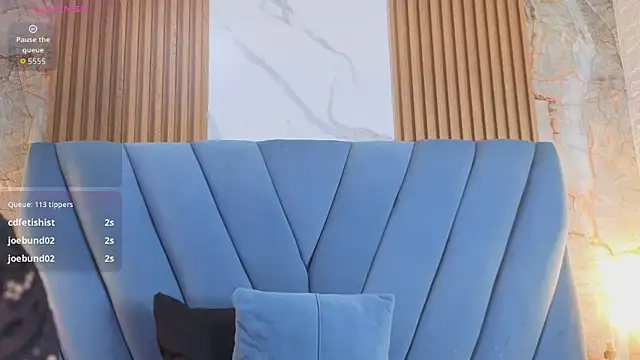 XXX chat uživo modela angel__red_