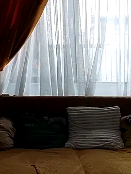 Lucy_1_roso Webcam show