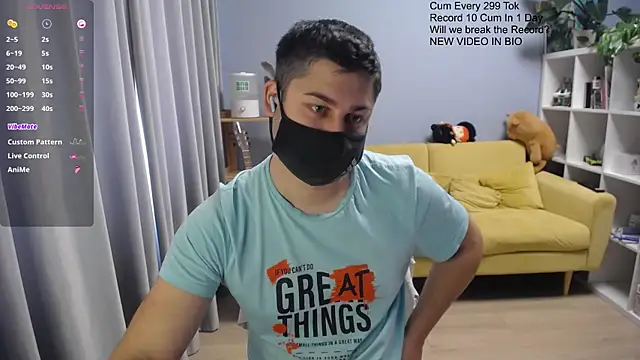 Tomguys Live XXX-Chat