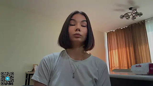 MarylnMonnier's Live XXX Chat