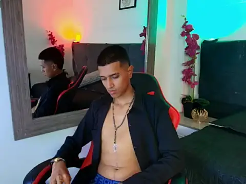 Alan_ColthonのライブXXXチャット