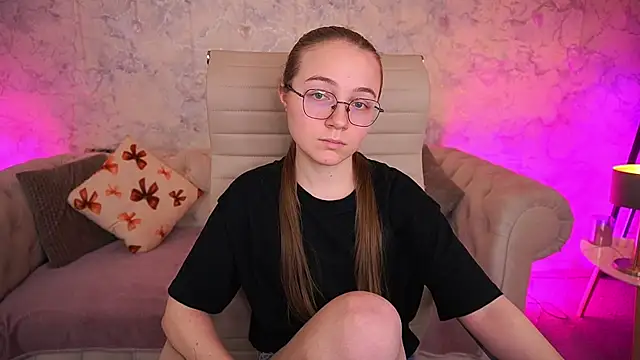 ArrinaWairrのライブXXXチャット