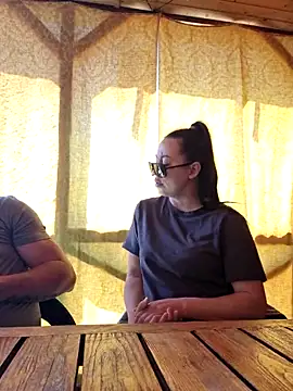 Chatroom XXX en direct de -Pupsiki-