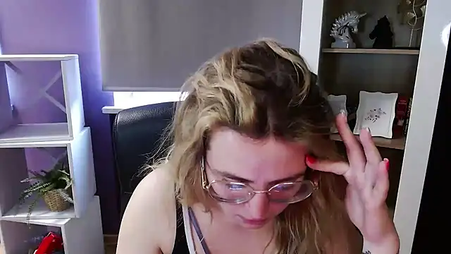 Zoey_Erotic live XXX chat