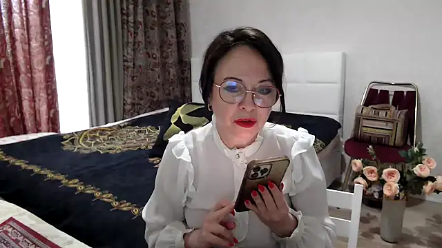 Онлайн чат XXX Arisa5000