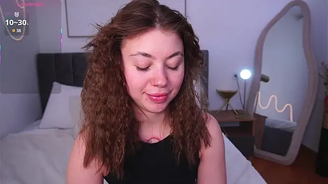 XXX chat uživo modela SimonaGerry