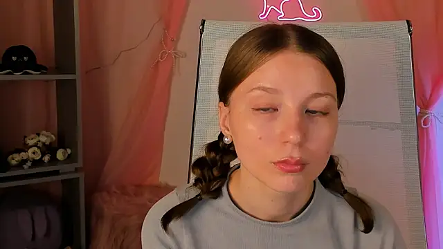 Chatroom XXX en direct de ElliFrankenweenie