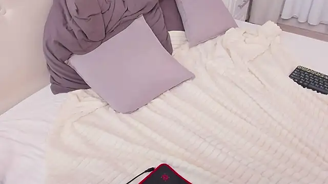 XXX chat uživo modela Jessie_Rayne