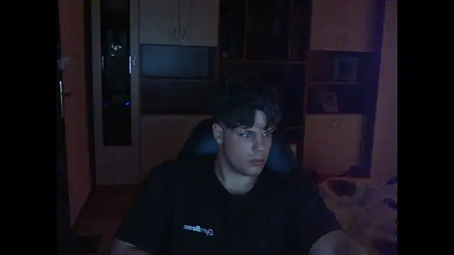 Kane_Wolf Live XXX-Chat