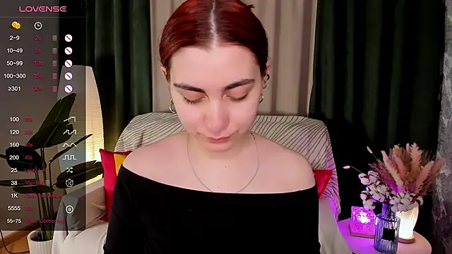 Онлайн чат XXX hannacheekss_