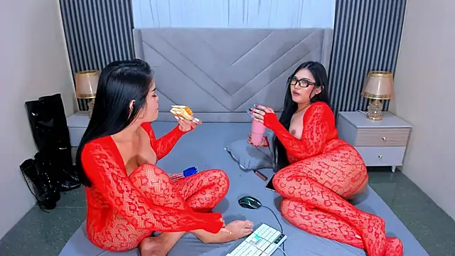 BunnyNatasha Chat XXX in diretta