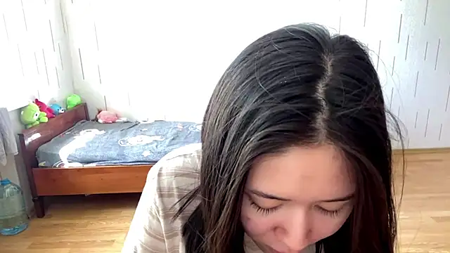 YourMiIa লাইভ XXX চ্যাট