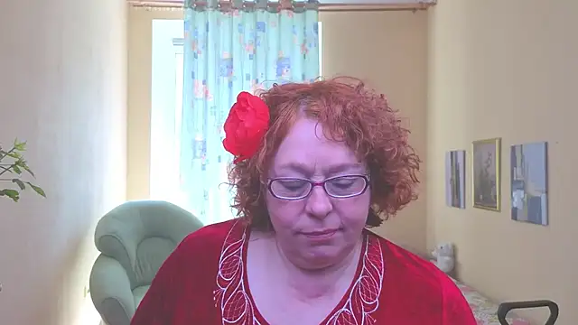 Chat XXX ao vivo de Fara_Flutte