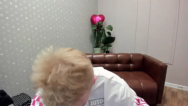 Dattouz – Naživo XXX chat