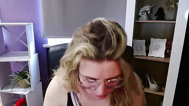 Chat XXX ao vivo de Zoey_Erotic