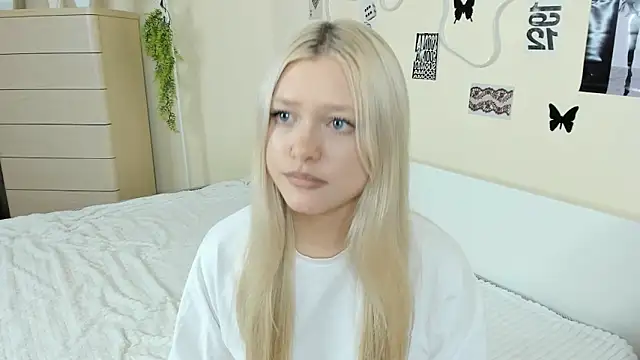 MidnightPoisen Webbikameraesitys