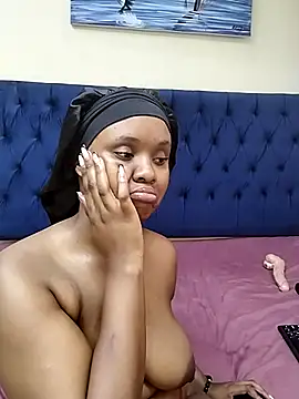 LUNAARXO1 Show in webcam