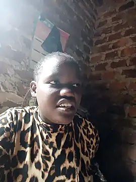 holygrail001 Live XXX Chat