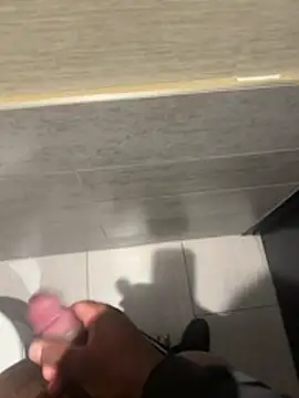 chocolatelongstrokes Chat XXX live