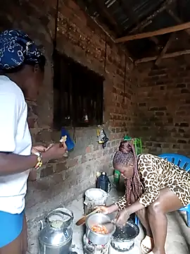 Pertunjukan Kamera Web holygrail001