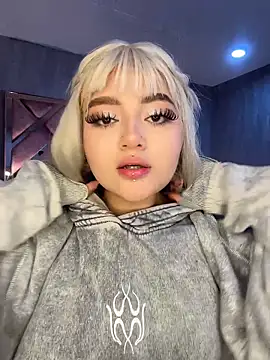 แชท XXX สดของ lya_nekko_