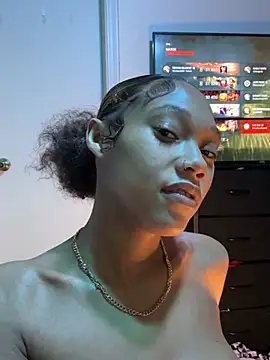 Tamiii420 Chat XXX in diretta