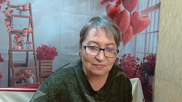 دردشة OlgaLuck الجنسية المباشرة