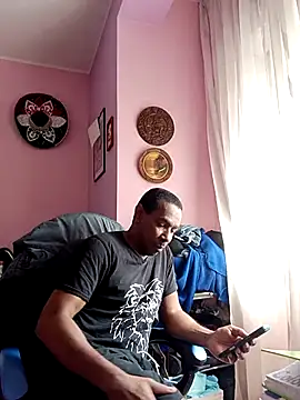 Pokazy przed kamerką – estrogeni