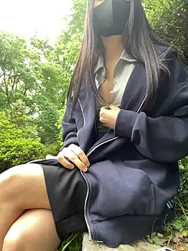 xiao-Lin: διαδικτυακό σόου στην κάμερα