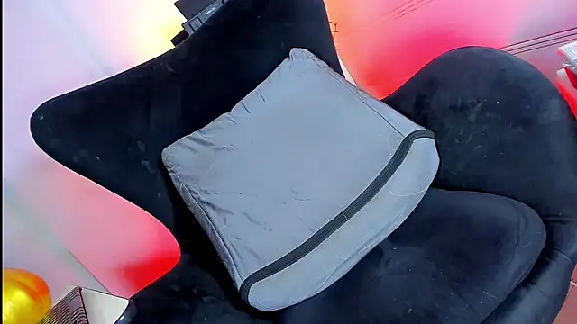 MargaretQualleyn Webbikameraesitys