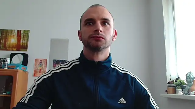 OskarBreno's Live XXX Chat