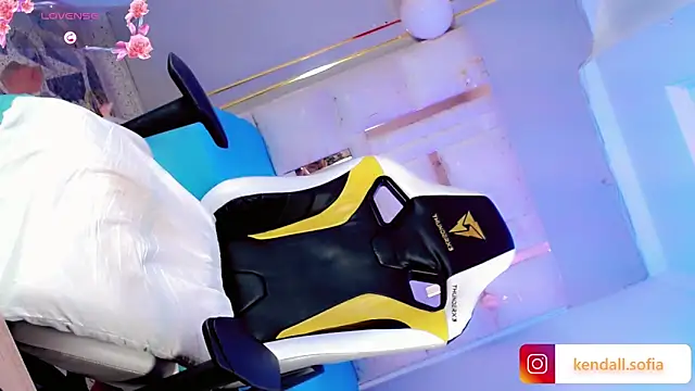 Chat +18 de Sophiaa_doll_ ao vivo