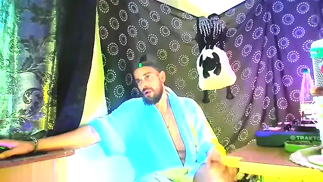 Guyst049 Webcam-Show