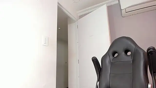 Chat +18 de ElaineLaurent ao vivo