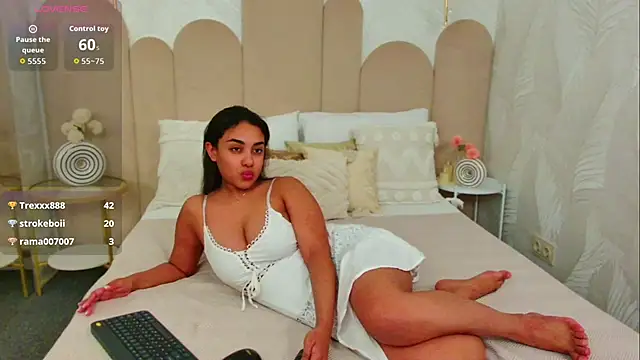 Show de Luna_Cortier na webcam