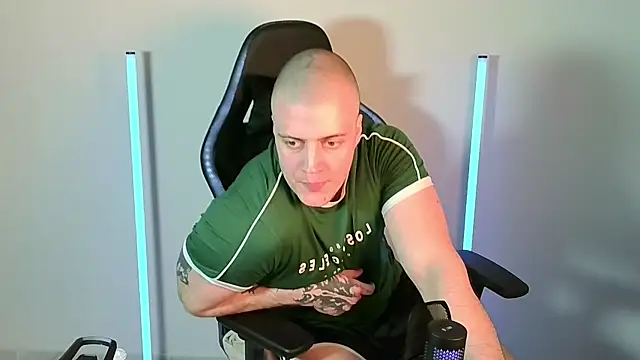 Telenok 라이브 XXX 채팅