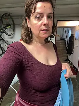 Sunbelxx Live XXX-Chat