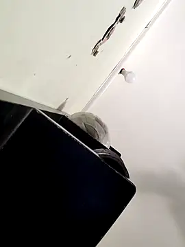 Chat +18 de yamini1431 ao vivo