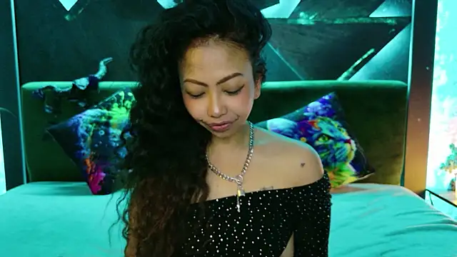 Chat +18 de ElyaQuinn ao vivo