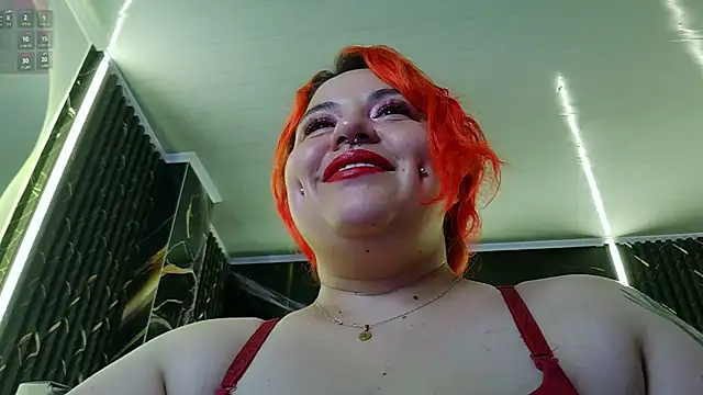 Chat +18 de Witch_Scarlet ao vivo