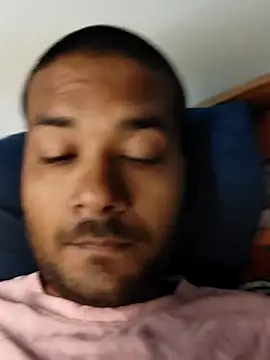 devil_khilesh webkamerás műsora