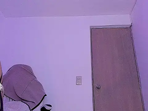 sarah_benjjaminn 라이브 XXX 채팅