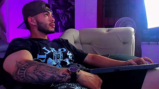 Vincentblack 现场XXX聊天